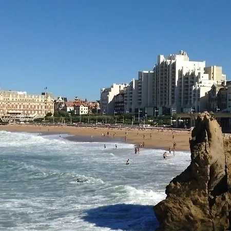 Alexandra - * Biarritz